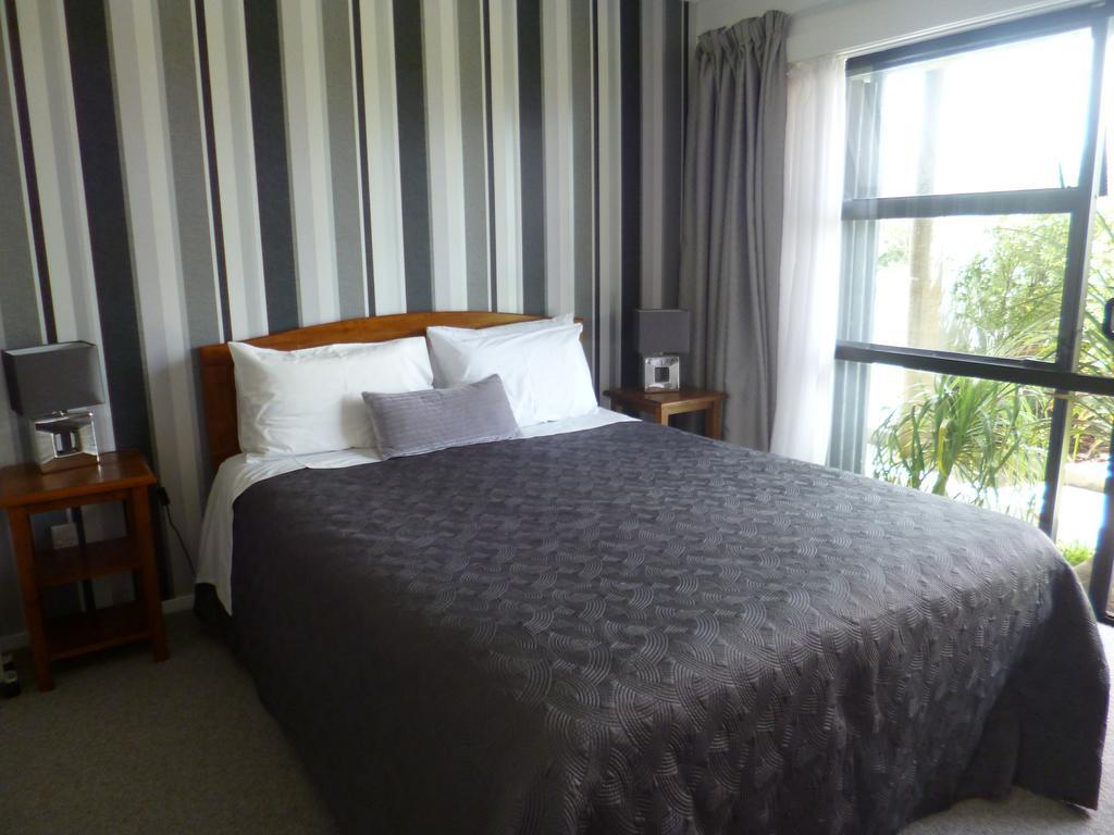 Opua Boutique Seaview Motel Szoba fotó