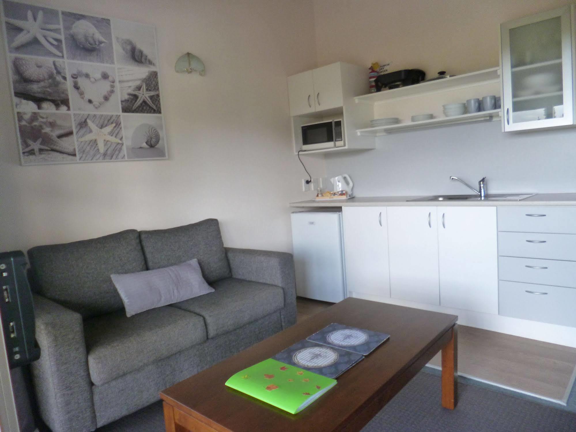Opua Boutique Seaview Motel Kültér fotó