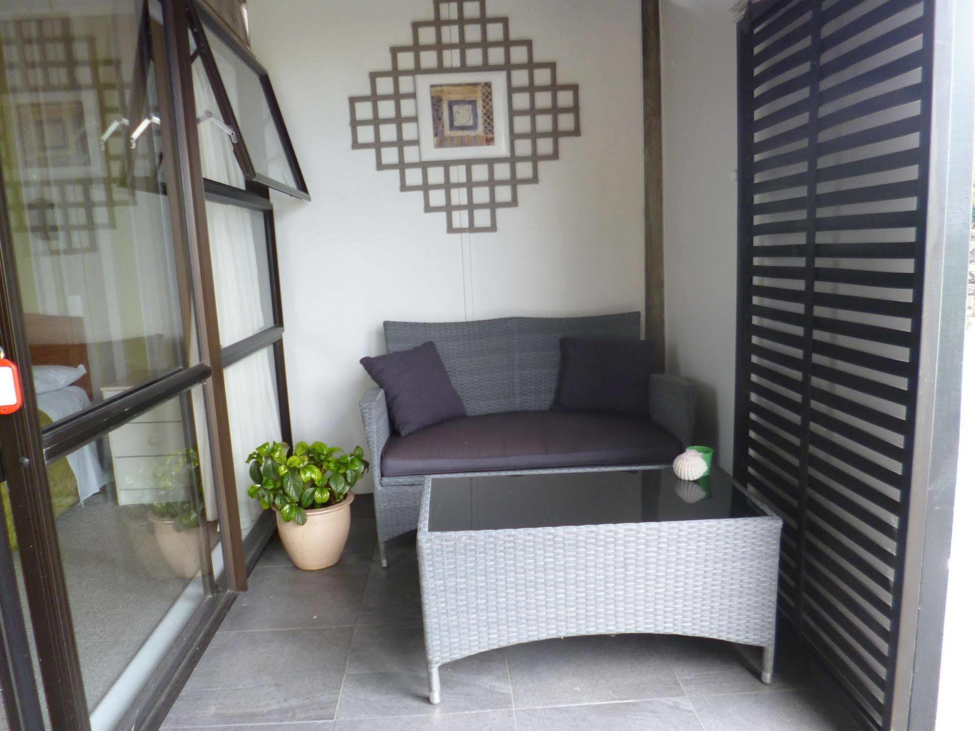Opua Boutique Seaview Motel Kültér fotó